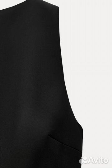 Платье женскоес рюшами Zara