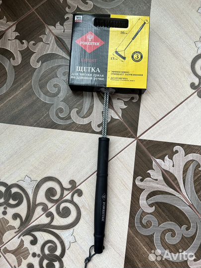 Щётка для чистки решётки Forester 50 см