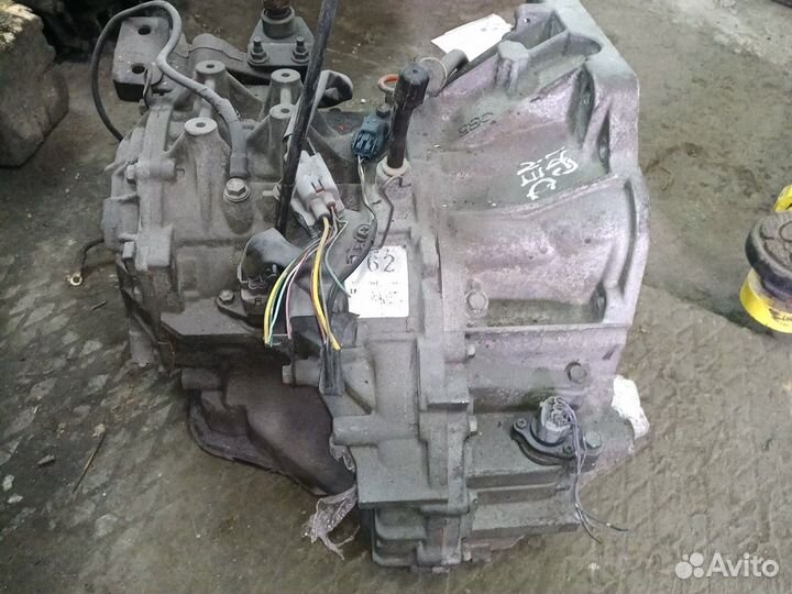 Сузуки свифт 1.5 2010 год