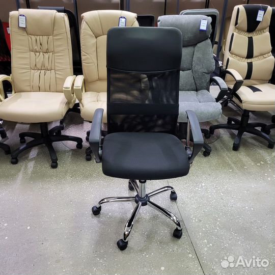 Компьютерное кресло