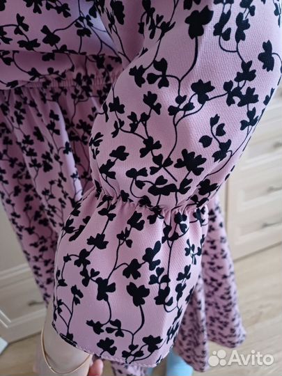 Платье повседневное 44