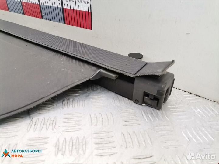 Шторка багажника Volkswagen Touareg 2005