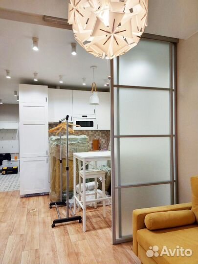 Перегородка для зонирования раздвижная