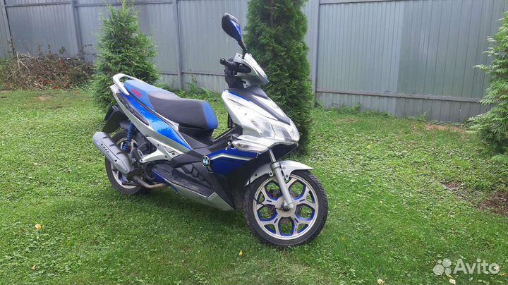 Скутер ирбис Грейс 150