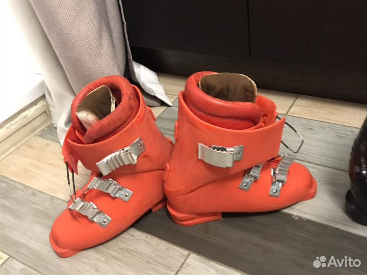 Горнолыжные ботинки 44 размер 29