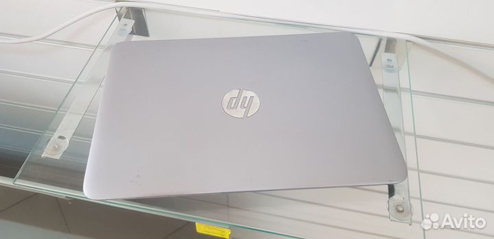 Ноутбук HP 820 G3 i5-6300\8Gb\SSD 256