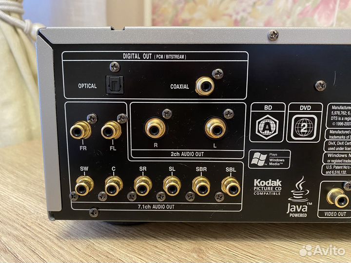 Denon DVD-3800BD CD и Blu-Ray проигрыватель