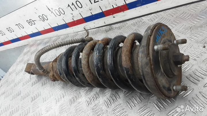 Стойка амортизатора переднего правого Kia Sorento