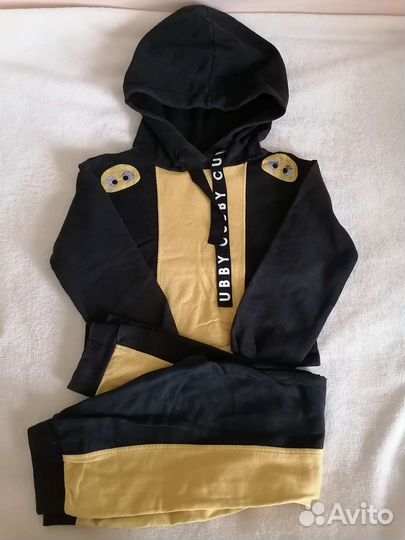 Комплект вещей для девочки 6-8 лет