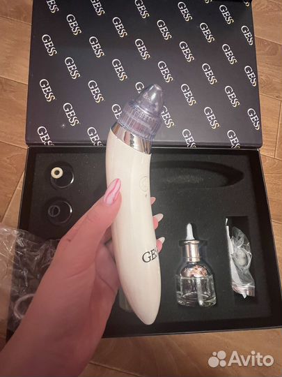 Прибор для лазерной чистки лица