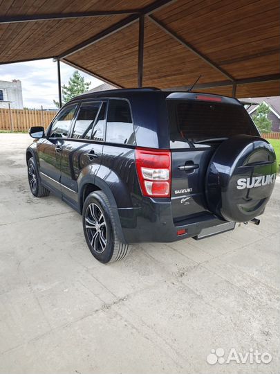 Suzuki Grand Vitara 2.4 AT, 2010, 203 000 км