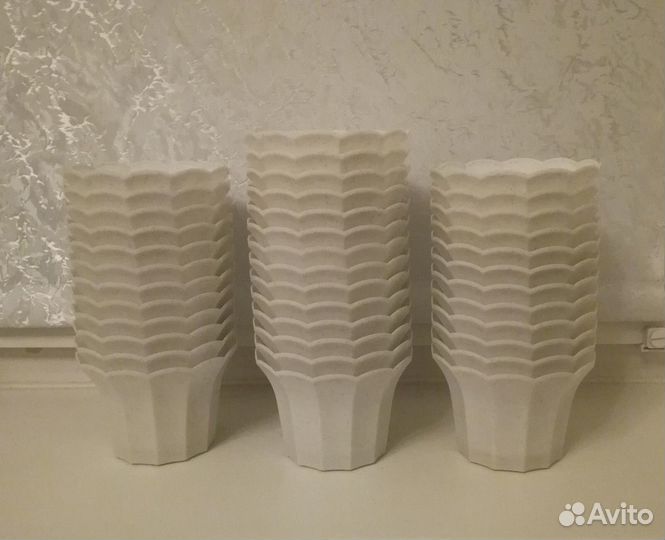 Горшок для цветов белый