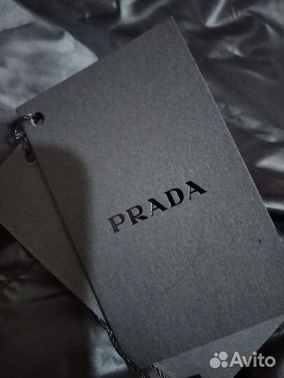 Женский костюм тройка prada