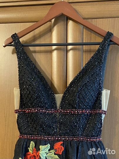 Вечернее платье