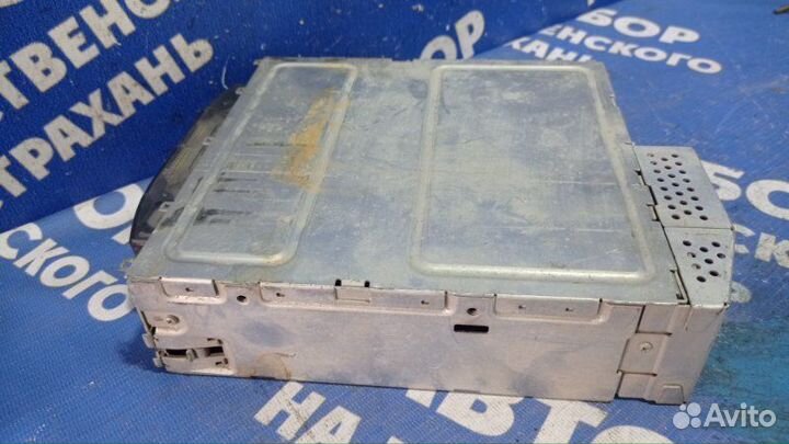 CD-чейнджер Bmw E60 седан 2007