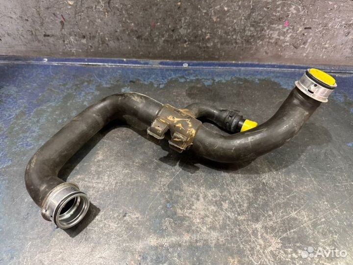 Патрубок охлаждения нижний Mercedes E W212 272980