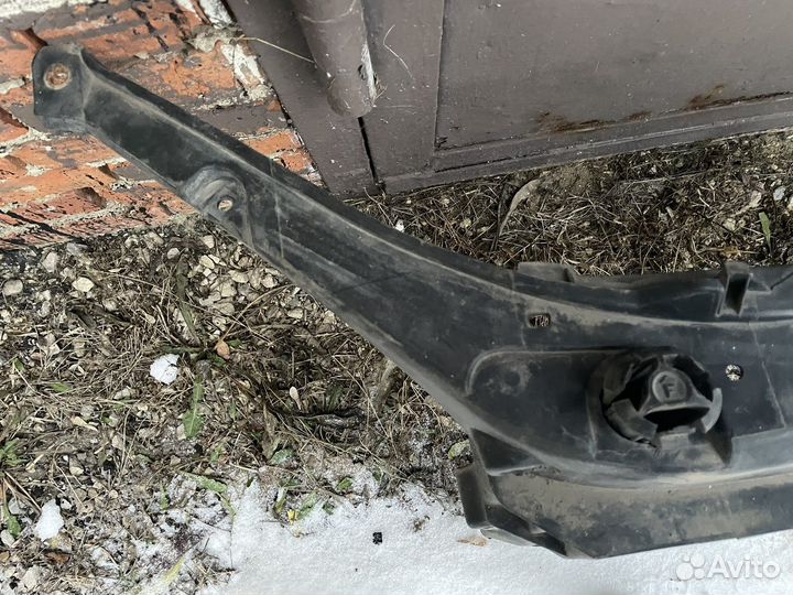 Mazda 3 bk передняя панель телевизор 03-08 седан