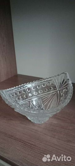 Селедочницы и салатники