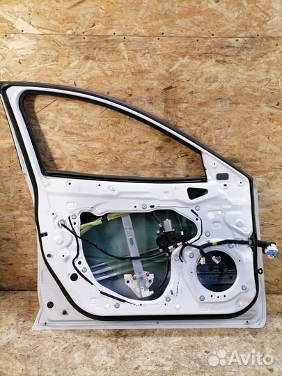 Дверь передняя левая Mazda 3 BM sedan