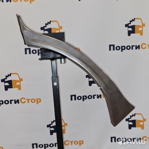 Ремонтная арка правого крыла Nissan Patrol Y61