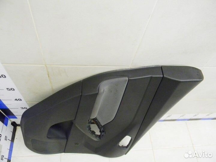 Обшивка двери задней левой Focus III 2011