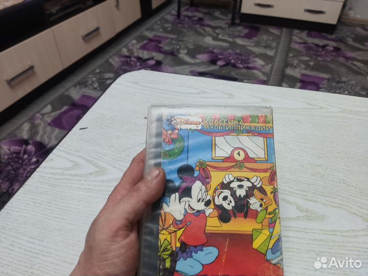 Видеокассета VHS микки И компания