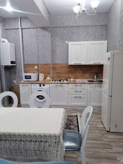 2-к. квартира, 50 м², 9/10 эт.