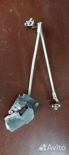 Трапеция дворников с моторчиком. Митсубиси Каризма