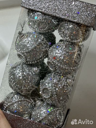 Елочные шары серебрянные