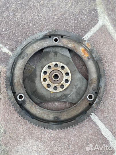 Маховик Audi A6 C6 4F AUK3.2 06E105323B