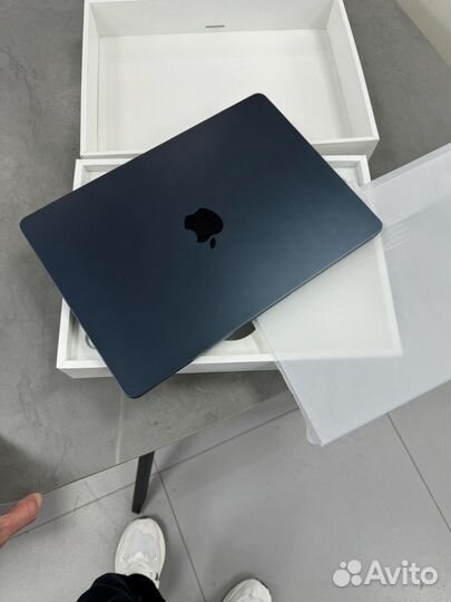 MacBook Air 13 M2 8/256gb 2022 как новый