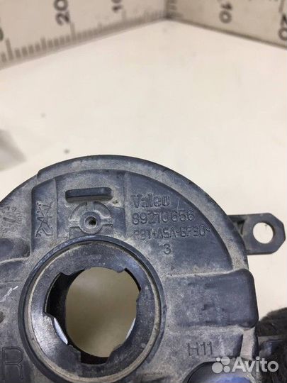 Фара противотуманная передняя правая