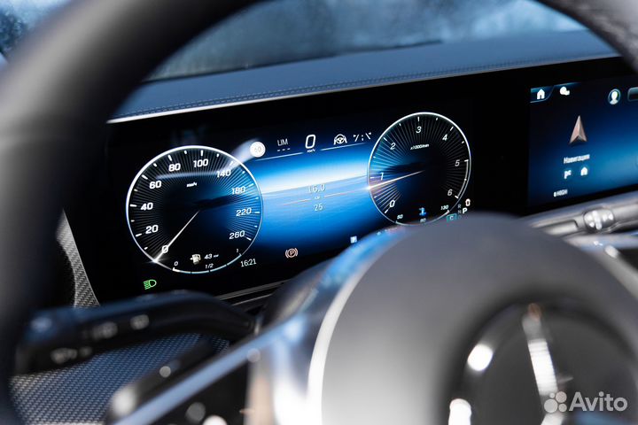 Mercedes-Benz V-класс 2.0 AT, 2024