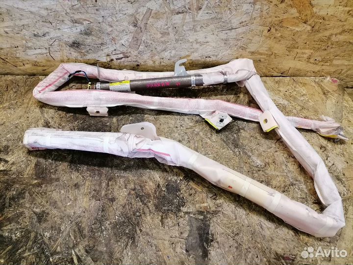 Шторка безопасности боковая Volkswagen Sharan 7N