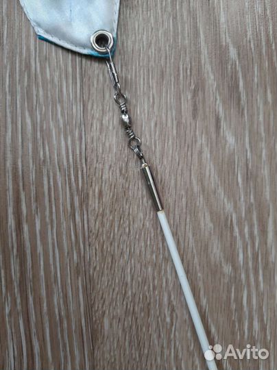 Булавы, лента и скакалка для худ. гимнастики