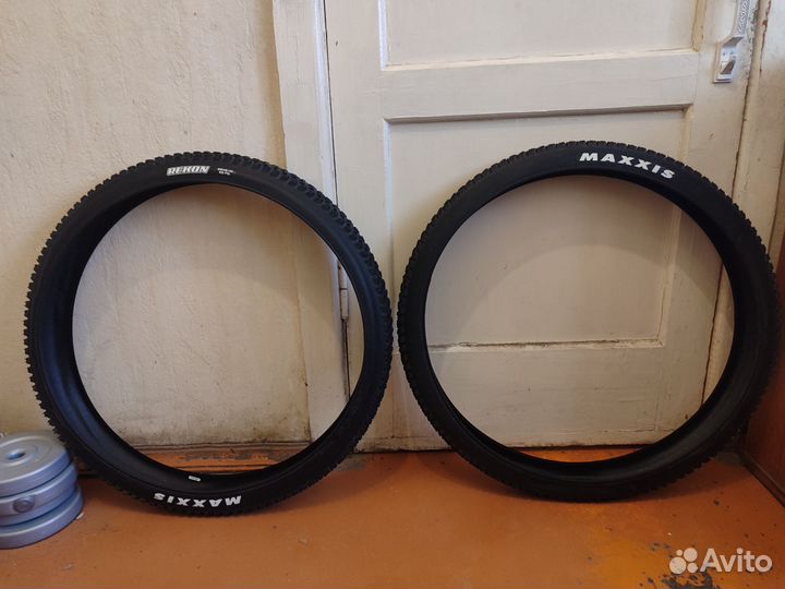 Покрышки велосипедные Maxxis Recon 29x2.4