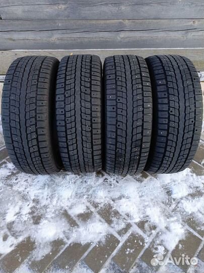 Dunlop Direzza DZ101 215/65 R16