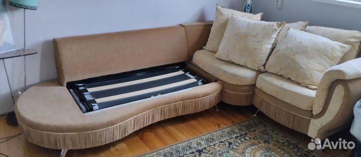 Угловой диван бу