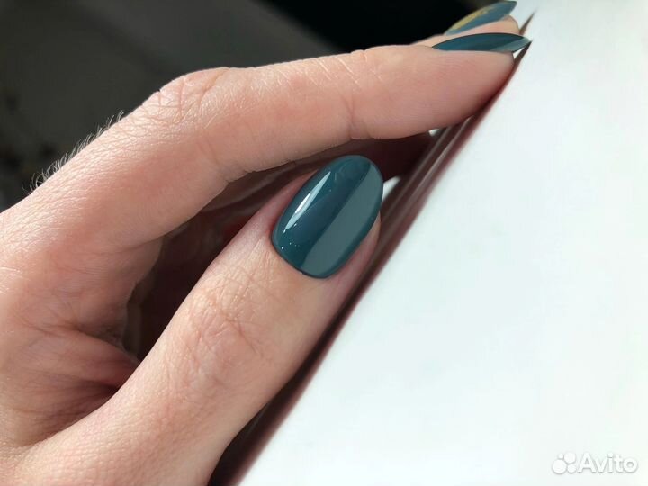 Маникюр педикюр