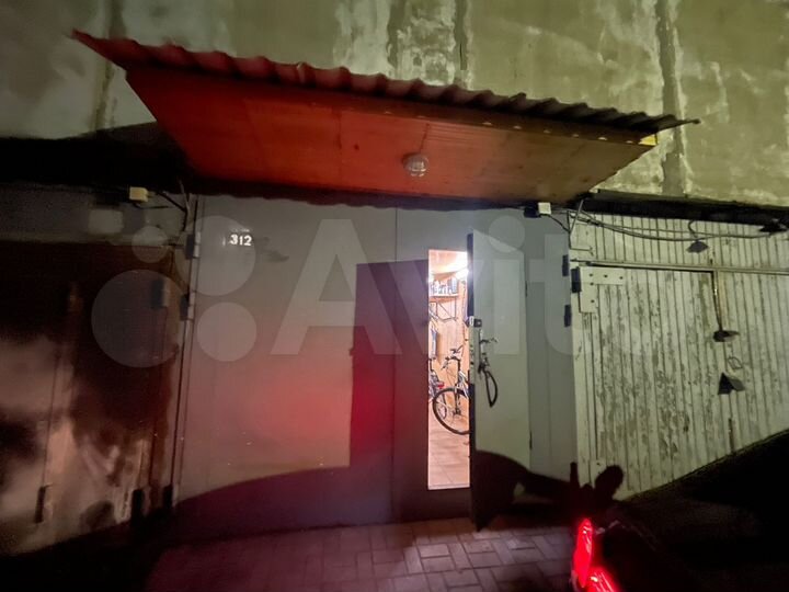 Гараж, 18 м²