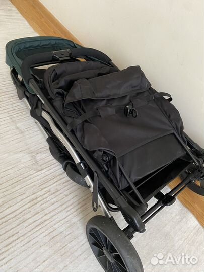 Коляска для двойни или погодок