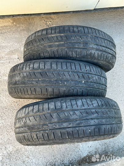 Pirelli Carrier 2.25/4.5 R15