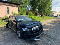 Volvo V60 Cross Country 2.4 AT, 2018, битый, 90 000 км, с про�бегом, цена 575 000 руб.