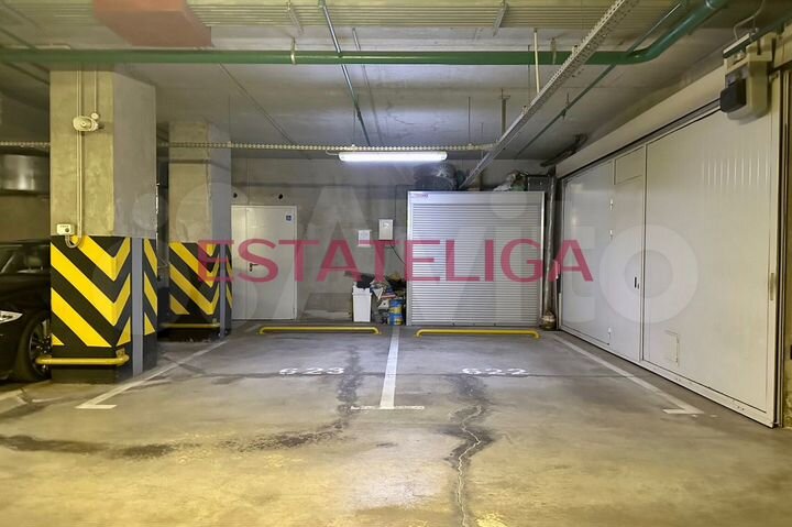 Машиноместо, 15 м²