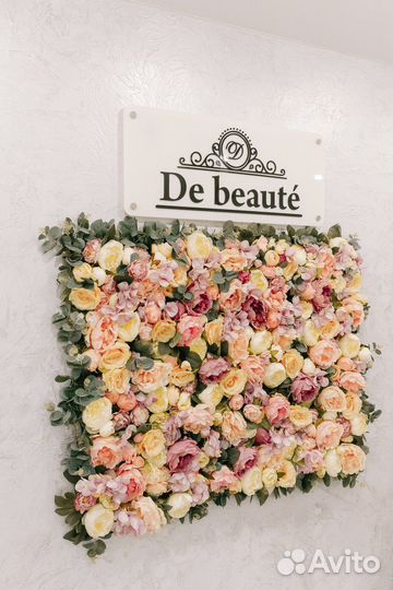 Мастер маникюра и педикюра