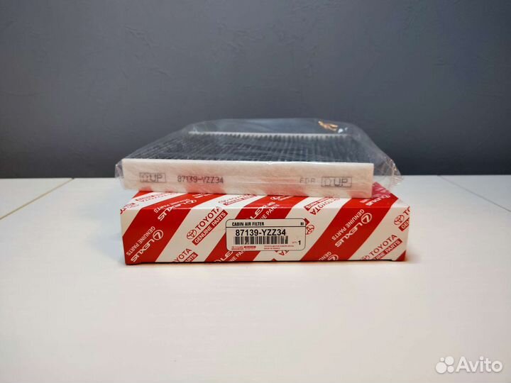 Салонный фильтр Toyota 87139-YZZ34 (угольный)
