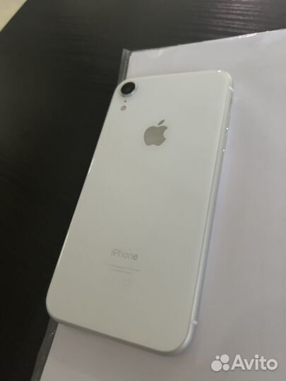 iPhone Xr, 128 ГБ