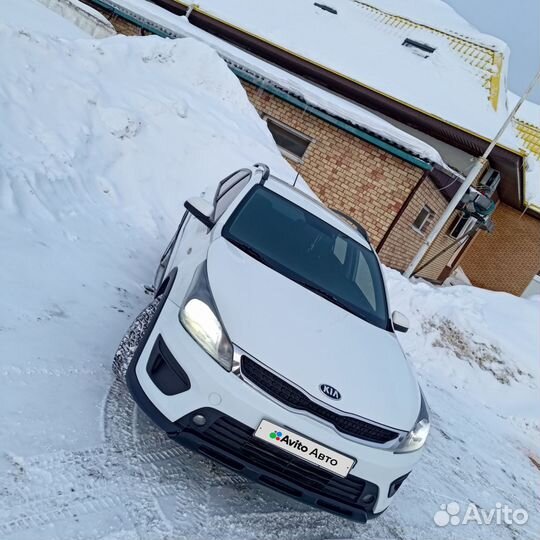 Kia Rio X-Line 1.4 AT, 2018, 165 000 км