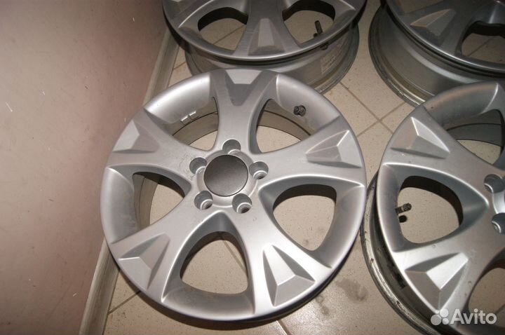 Диски R15 5x100 Фольксваген Поло, Шкода Рапид