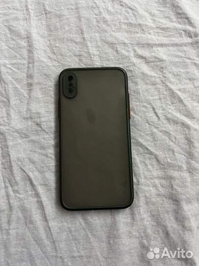 Чехлы на iPhone X